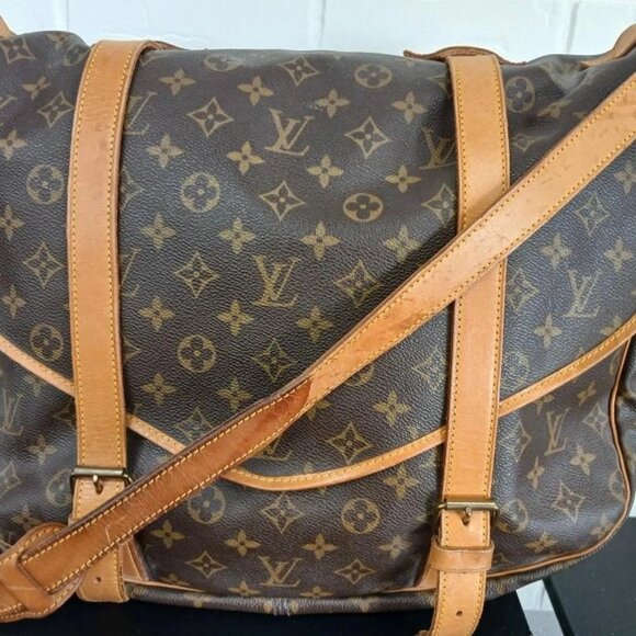 LOUIS VUITTON SAUMUR 43 - Picture 2 of 6
